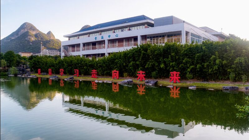质量认证是衡量一家公司是否具备实力的又一重要指标。以下认证可作为参考：