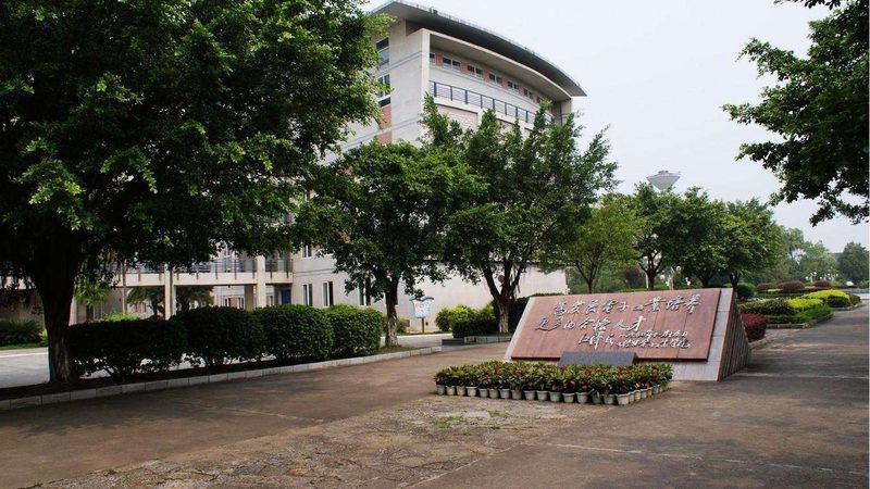 汽车电子模块故障检测：方法与要点解析