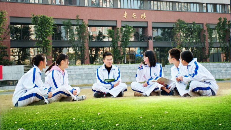 固态继电器与电磁继电器：优缺点全面解析